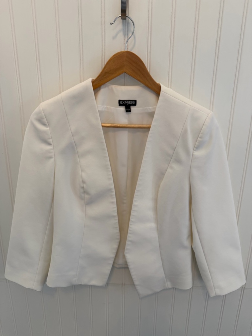 Express Women's White Open-Front 3/4 Sleeve Cropped Blazer Size 4